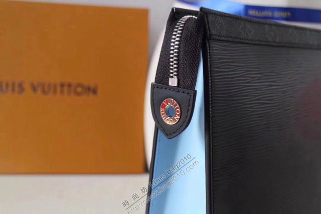 lv手包 67736 全新經典灰黑 Pochette Voyage MM中號旅遊皮 lv男士手拿包  lvqb1255